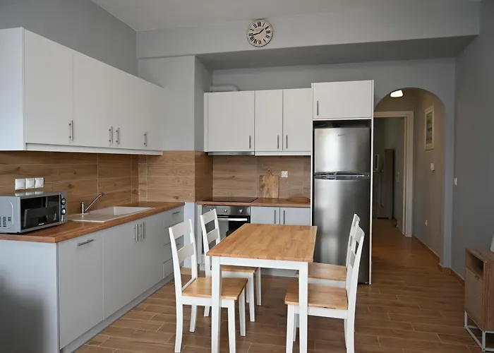 Tinos Deluxe Home